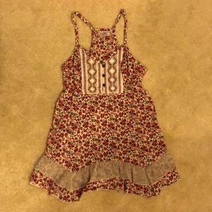 Decree Junior’s Top